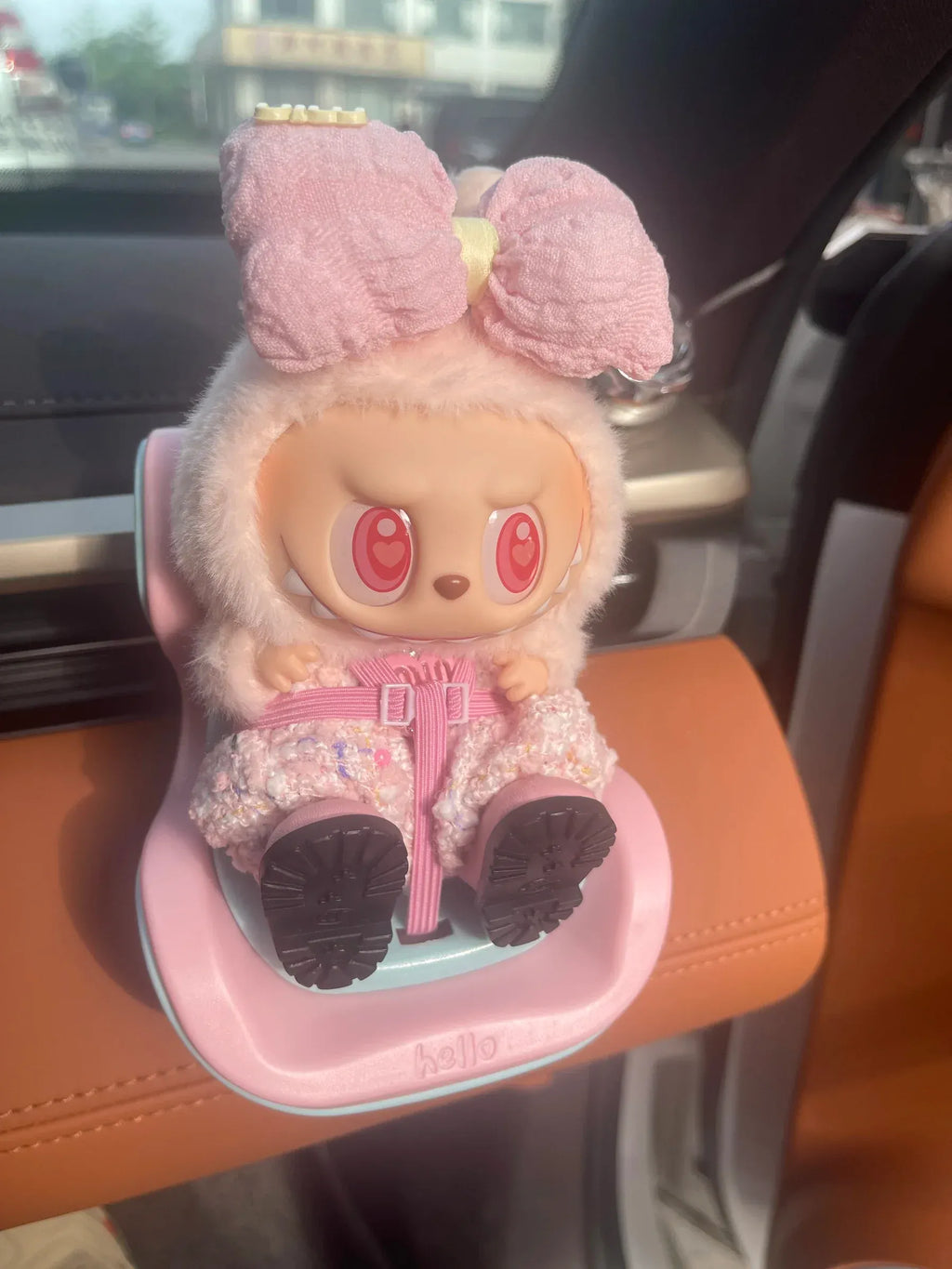 15-17cm doll Seat  3.0 Labubu car seat safety Seat Cute Doll Air Outlet high-grade Car Interior Decoration car seat