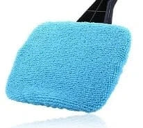 Car Front Windshield Cleaning